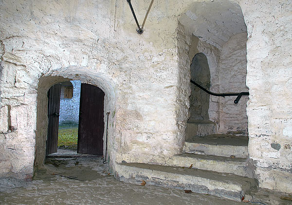 #19 - Low floor of Vorotnaya tower