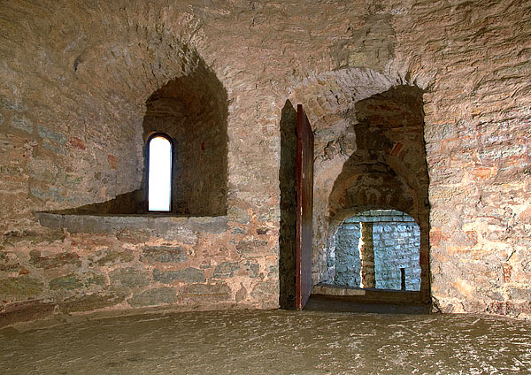 #36 - Proviantskaya tower interiors