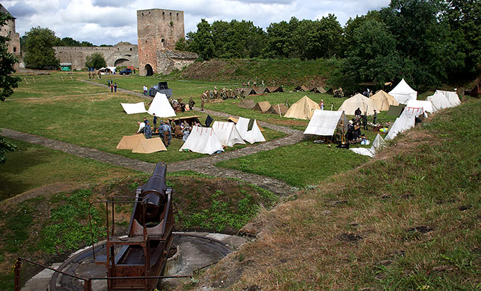 Field historical camp in the courtyard of the Ivangorod fortress