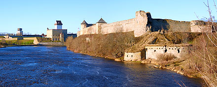 Two towers - Ivangorod & Narva fortress
