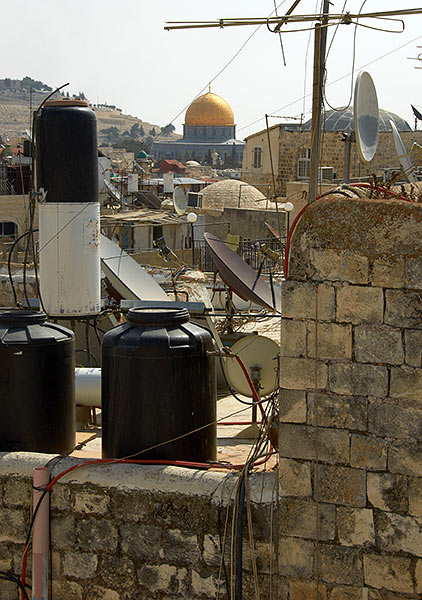 Dome over the Rock  and tanks - Jerusalem