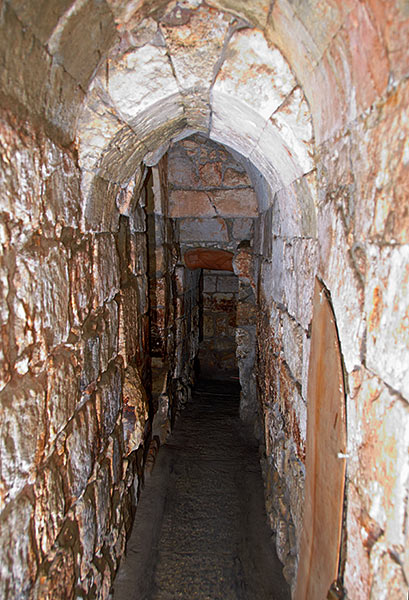 Tunnel - Jerusalem