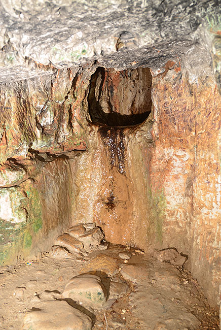 Zedekiah's Grotto - Jerusalem