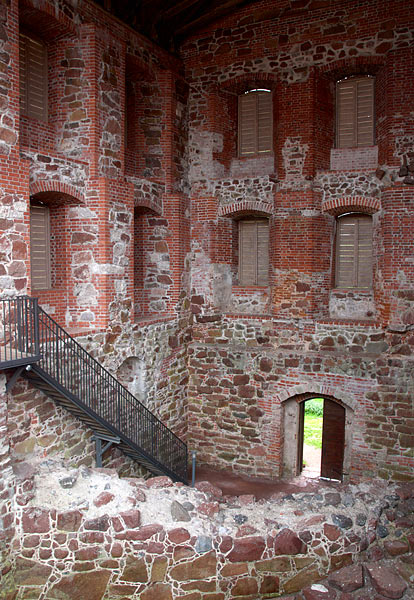 #10 - Castle's interiors