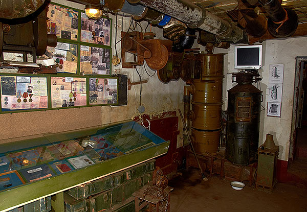 #16 - Filter - airing system compartment in (photo of 2009)