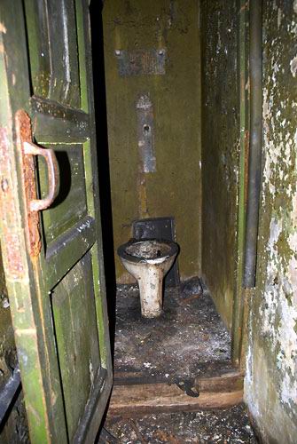 #5 - WC