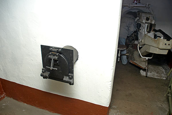 #8 - Shell hatch