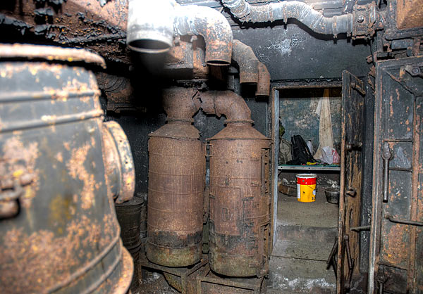 #24 - Filter-airing system room in 2008