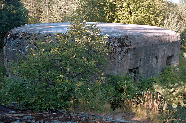 4-embrasures machine-gun pillbox (#115) - KaUR