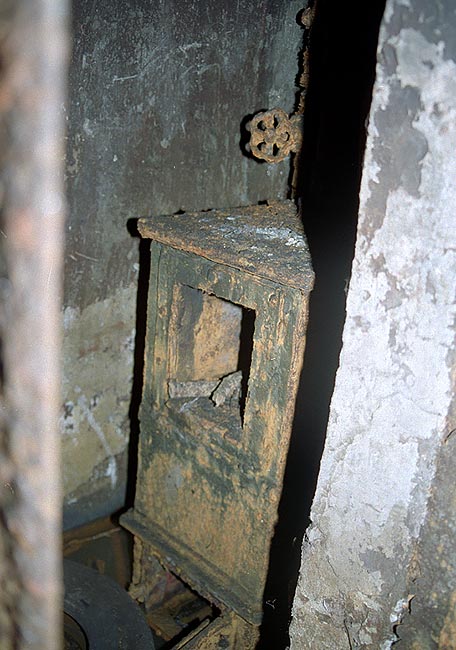 #10 - Galley