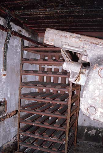 #17 - Rack for artillery shells