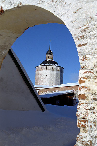 Belozerskaja tower - Kirillo-Belozersky monastery