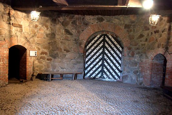 #17 - Round Tower interiors