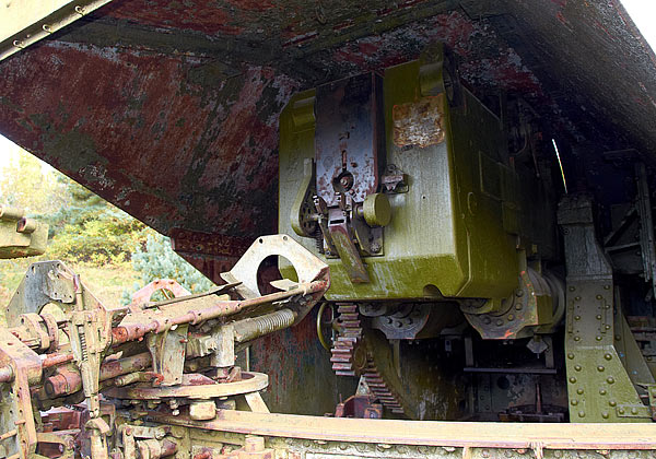 Lock of  180 mm gun - Fort Krasnaya Gorka