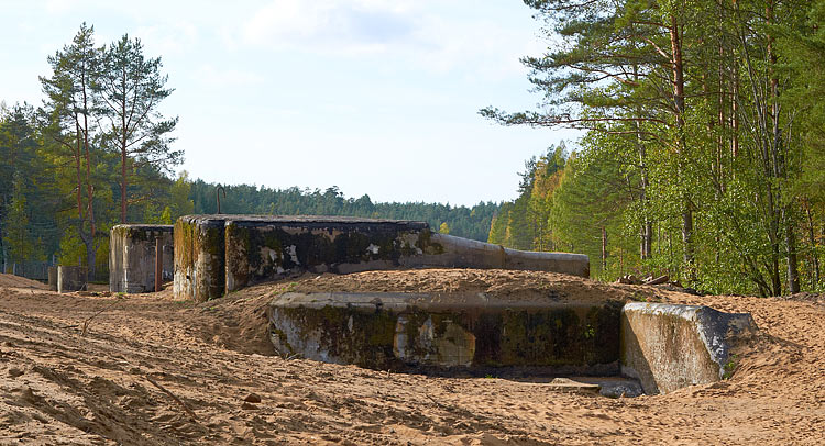 Searchlight station - Fort Krasnaya Gorka