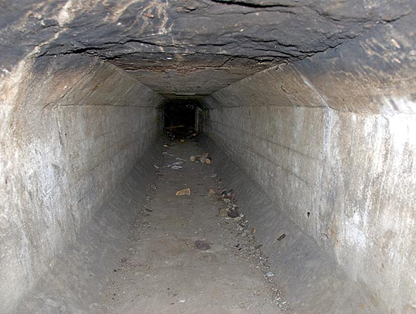 Underground passage - Fort Krasnaya Gorka