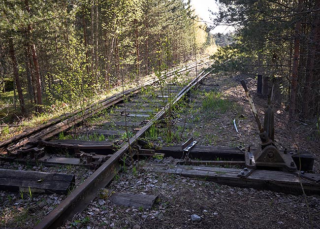Railway equipment