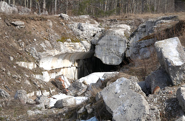 Breastwork gallery of 10-inch battery - Fort Krasnaya Gorka