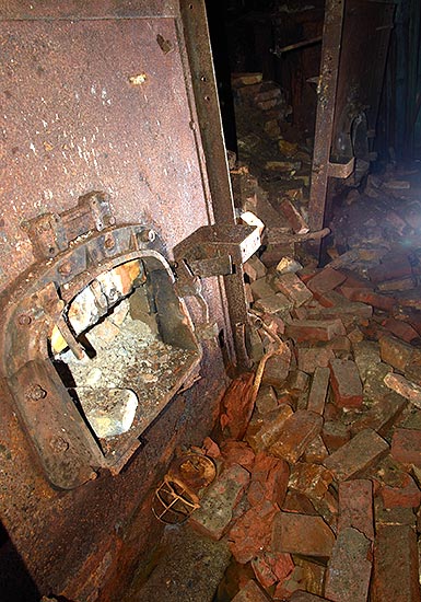 #53 - Разрушенная печь