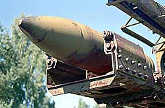 305-мм снаряд ж/д траспортёра на Красной Горке