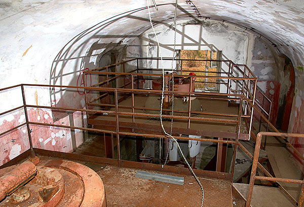 #17 - Casemate with mysticue equipment