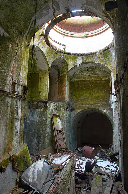 #44 - Turret room