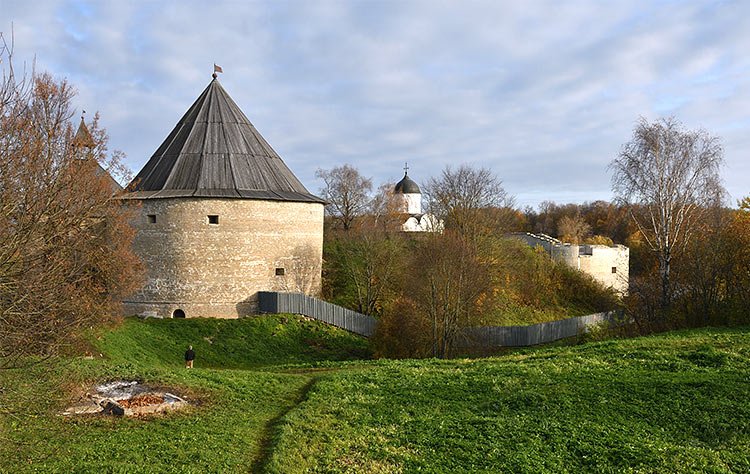 View of the fortress from Zemlyanoy (Earth) town - Staraya Ladoga