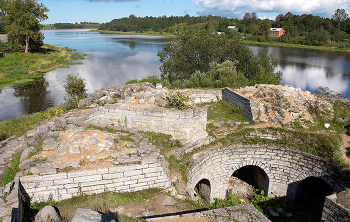 Strelochnaya tower - Staraya Ladoga