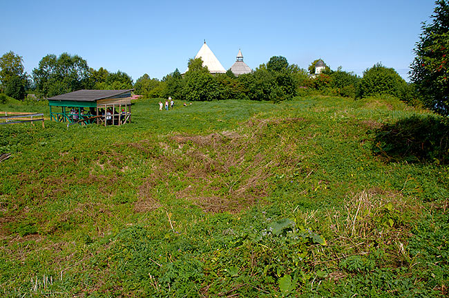 Zemljanoe Gorodische (Earthen Castle) - Staraya Ladoga