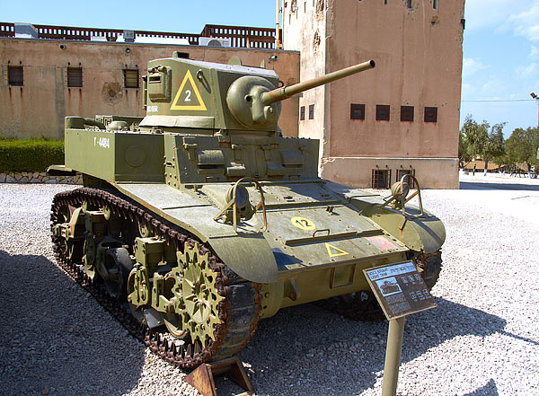 #35 - US Light Tank M3A1 "Stuart"