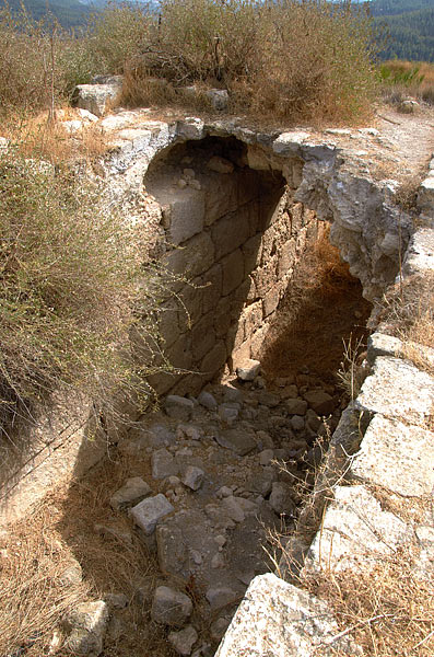 The gate - Fort Latrun