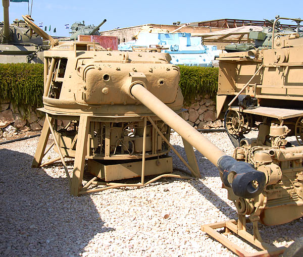 #77 - Tank 'Sherman' turret