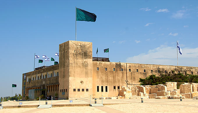 Britain police Fort of Latrun