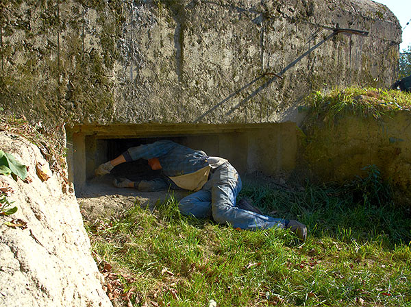 Clearing of bunker's embrasures - Fortress Leningrad