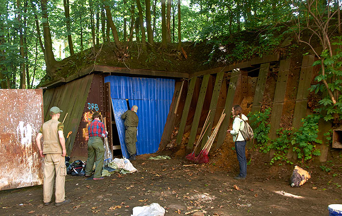 Entrance to the bunker - Fortress Leningrad