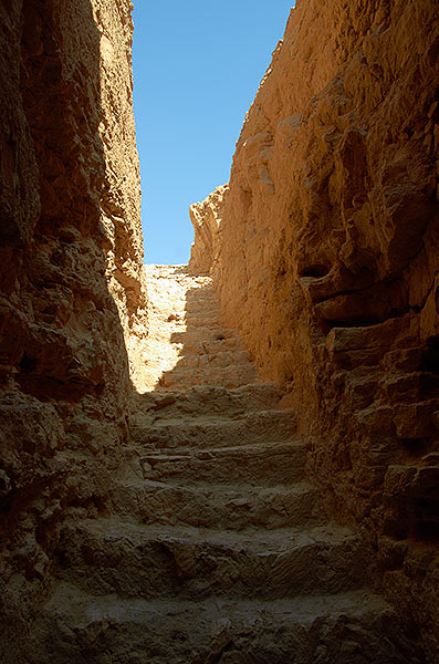 #34 - Cyclopean stairs