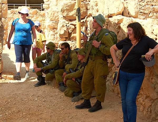 #52 - IDF