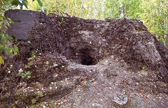 #34 - Sj-2. Амбразура