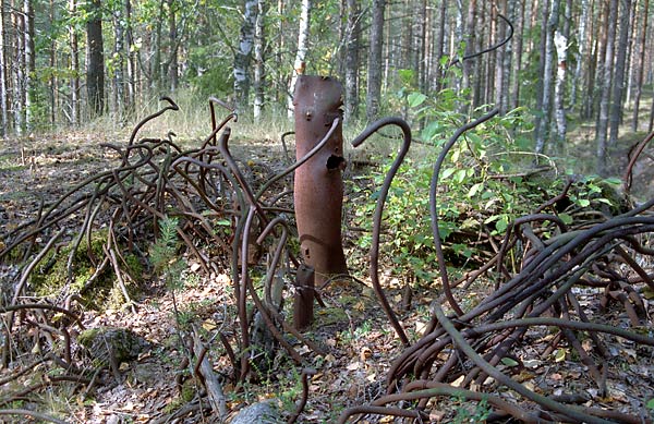 Sj-5 . Remains of the periscope - Mannerheim Line