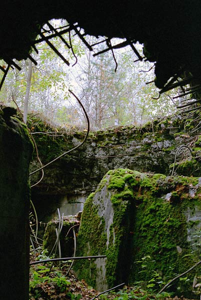 Sk-2.Hole in the roof of command point - Mannerheim Line