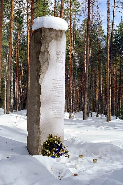 Grave of Finnish soldiers - Mannerheim Line
