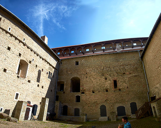 Courtyard - Narva