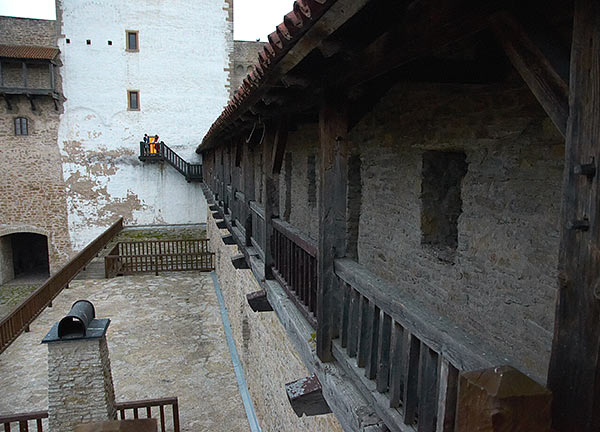 Wallwalk of the Western Wall - Narva