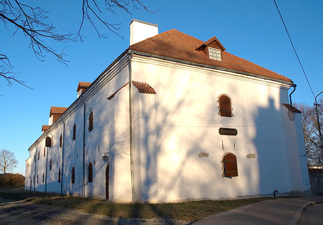 #31 - Barracks