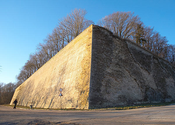 Faces of bastion Victoria - Narva