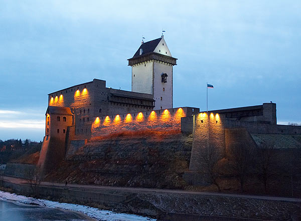 #50 - Resplendent Narva