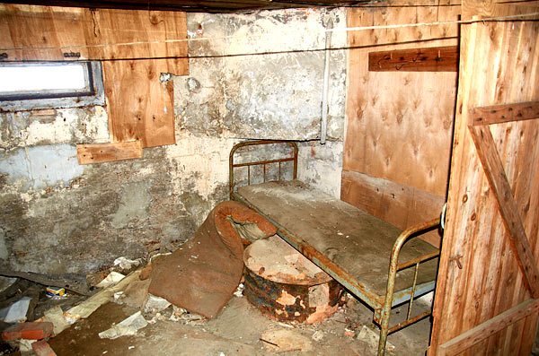 #25 - Firepost interiors