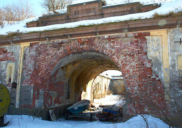 Passage to the rear part of the fort - Northern Forts