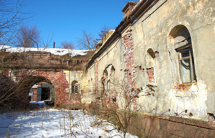 Fort's courtyard - Northern Forts