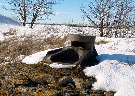 Guns's 1877 model emplacement - Northern Forts